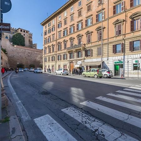 Hotel Manfredi House San Pietro Roma Exterior foto